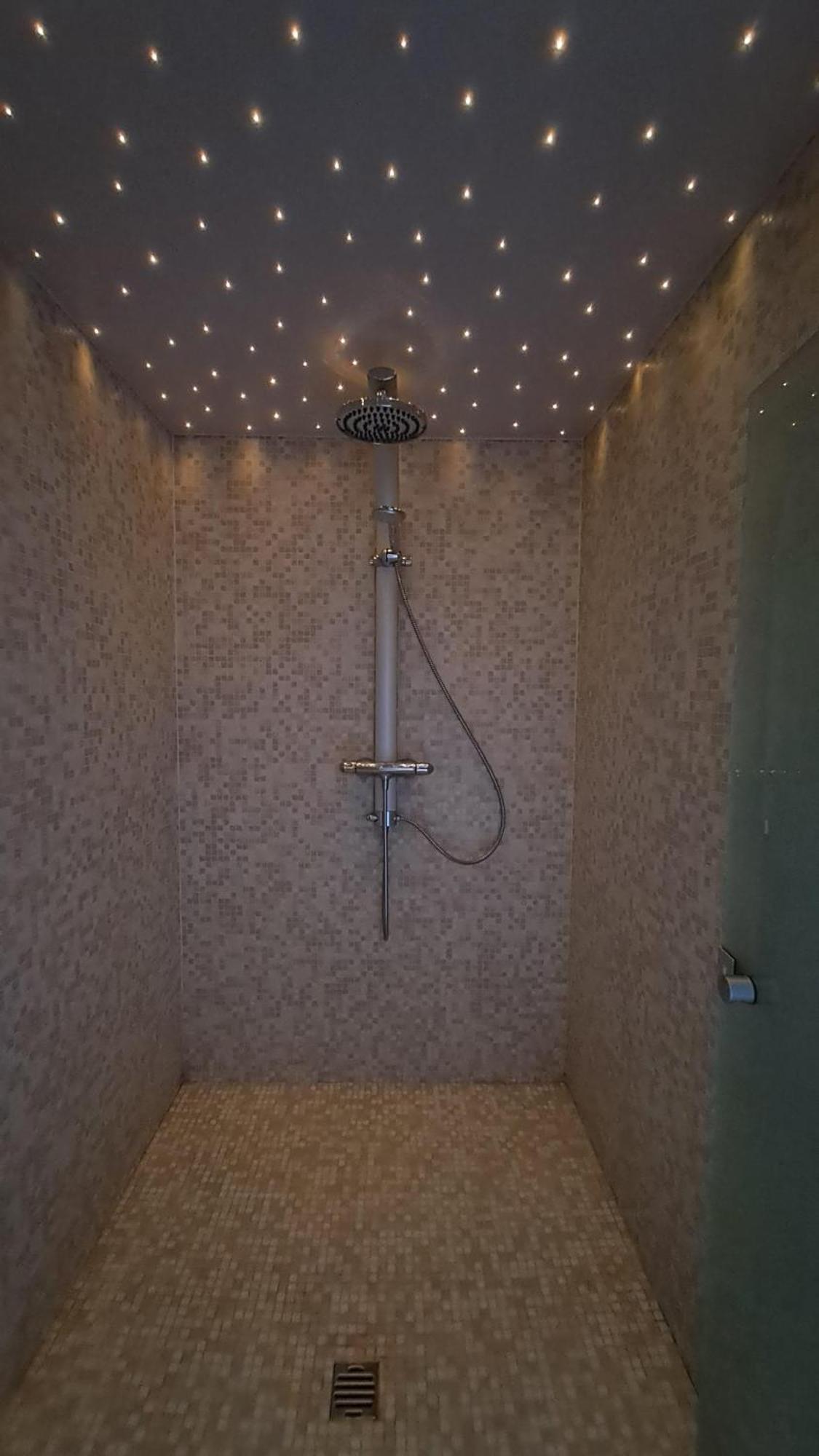 Beautyd Familie- Of Gezinskamer Junior-Suite Centrum Gullegem Wevelgem Ngoại thất bức ảnh